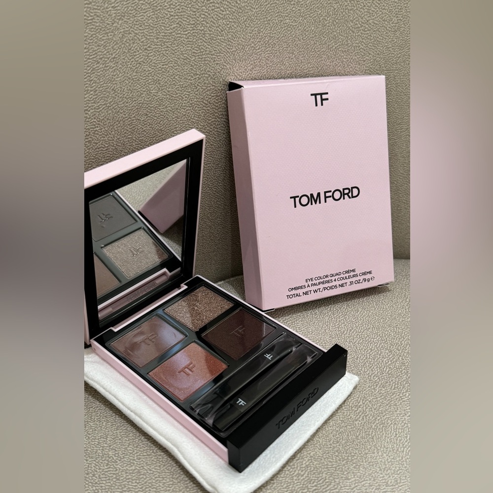 NEW Tom Ford limted Edition Eyeshadow 01 Forbiden Pink - Picture 4 of 4